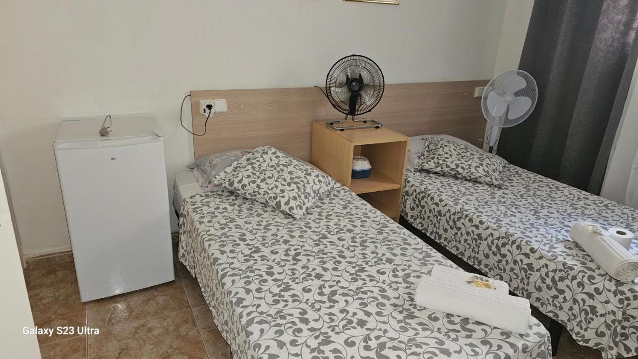 Hostal Sol Celeste Lloret de Mar Eksteriør bilde